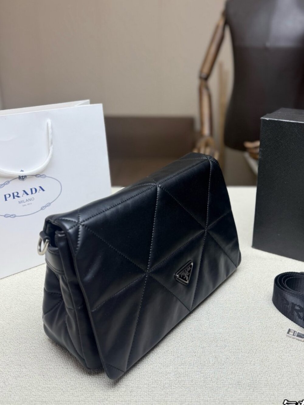 Prada Bag - Picture 2 of 8
